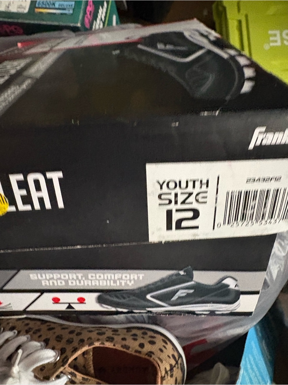 NEW Youth Size 12 Franklin Kids Athletic CLEATS Shoes - Black